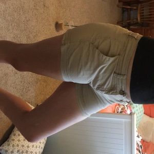 Khaki shorts, size 0
